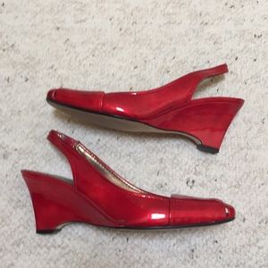 Enzo Angiolini - Little Red Wedge Size 8